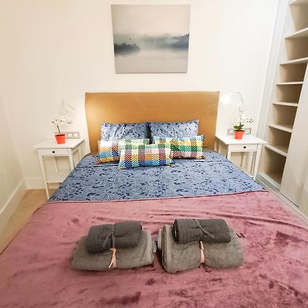 Oasis Rooms Barcelona - By Ronda Universidad Exterior photo